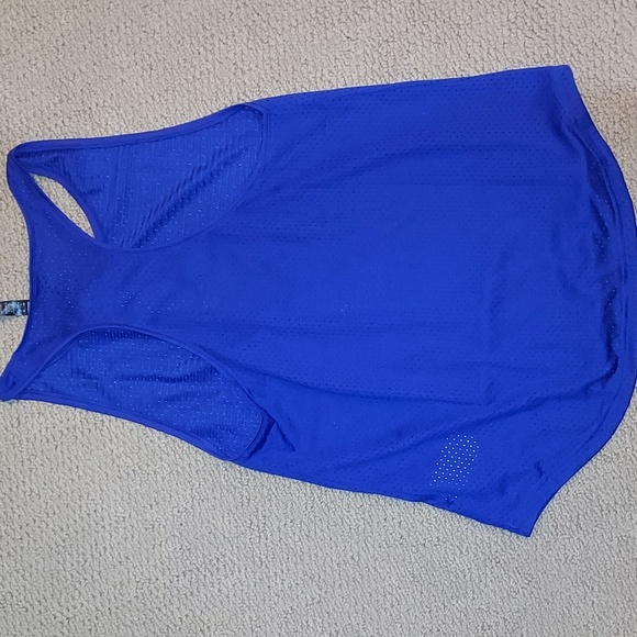 Workout Tank - Picture 4 of 4